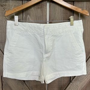 Gap 3” shorts White Sz 6